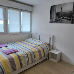 Studio Paris Sud A Cote Du Metro Villejuif